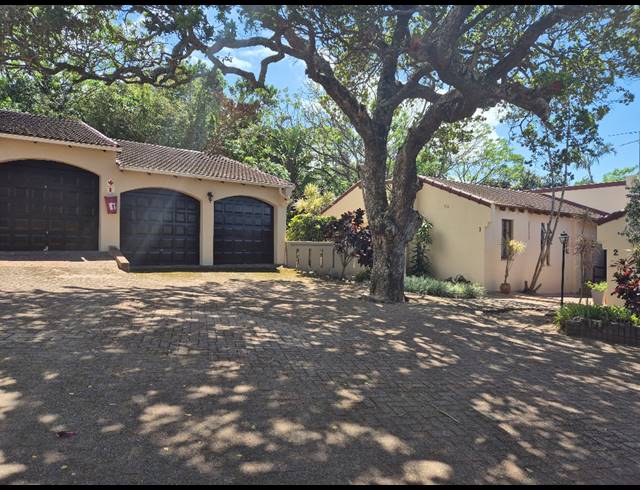 3 BEDROOM TOWNHOUSE FOR SALE IN BEACON ROCKS